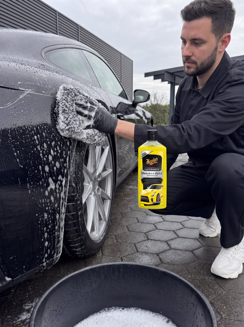 Detailing1 Hero: Autoshampoo — Meguiar's Ultimate Wash & Wax Frühjahrswäsche (Mobile)