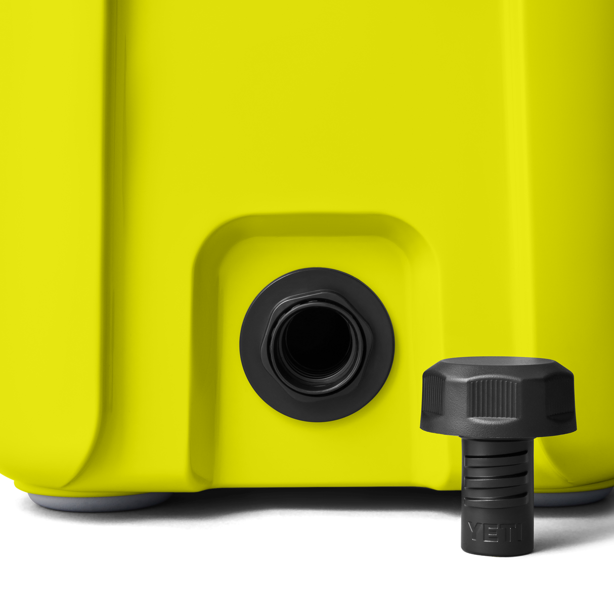 Roadie® 15 Hard Cooler Kühlbox mit Tragegurt (klein)