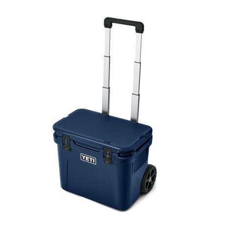 YETI Roadie® 32 Kühlbox auf Rädern Navy